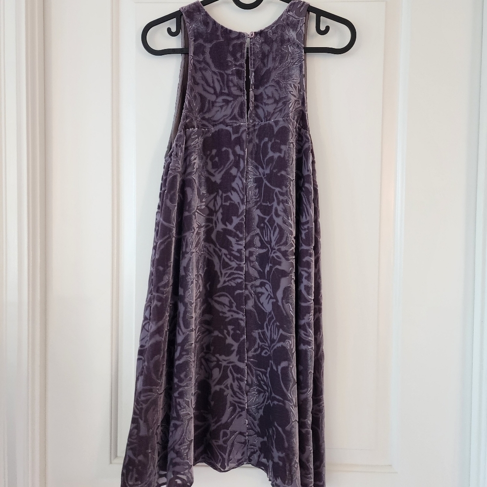 Aritzia Wilfred Silk Velvet Printed Trompette Dress - Picture 9 of 12